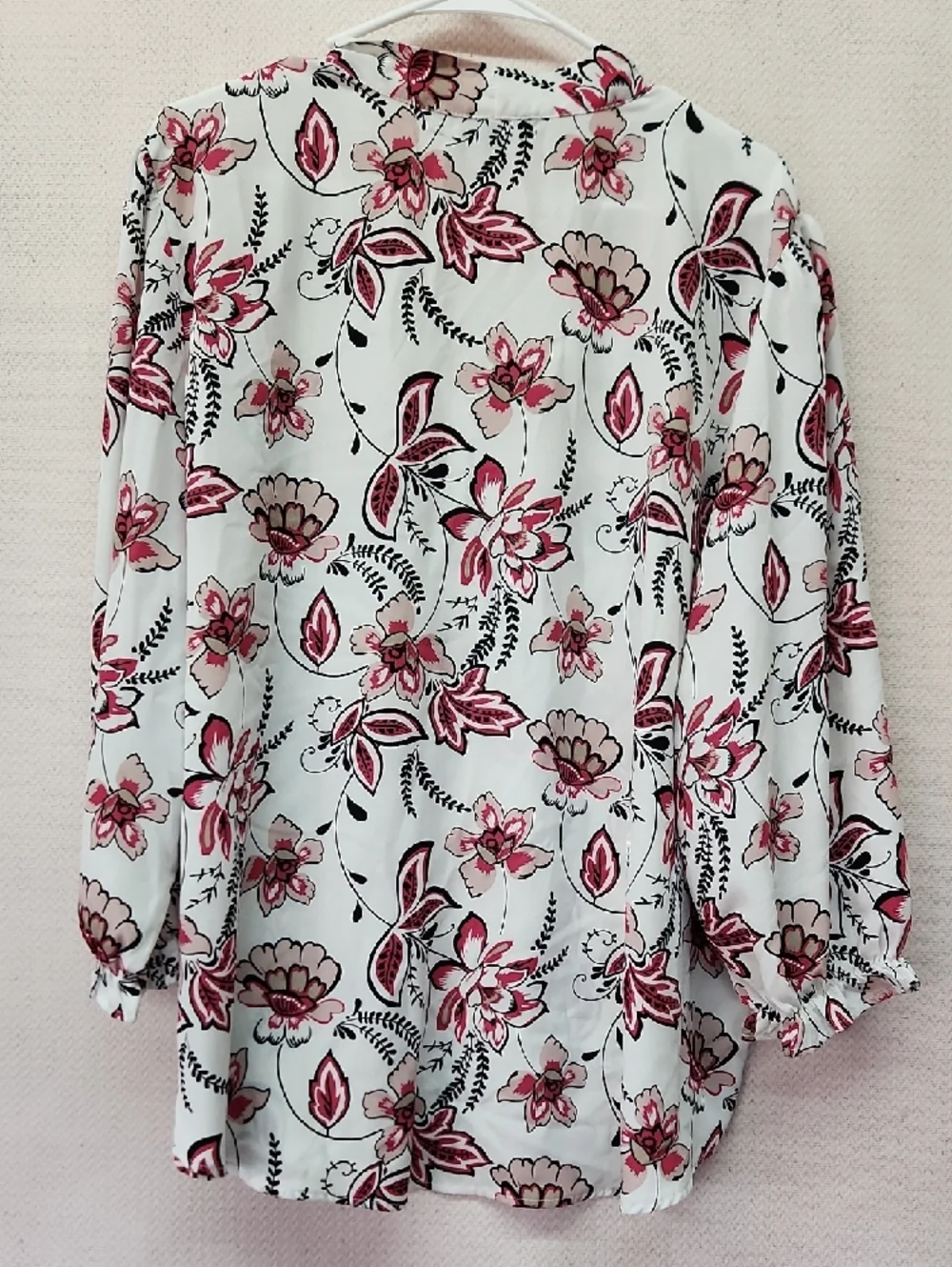 Rue Rose White Floral Tie-Neck Blouse with Pink Accents - Picture 4 of 4